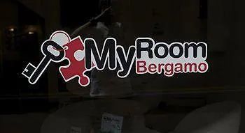 Myroom Center Hotel